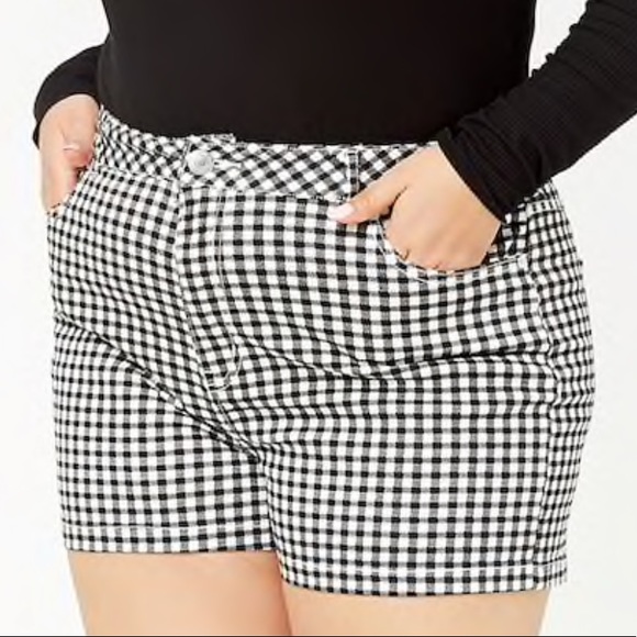 Forever 21 NWT Plus Size Retro Rockabilly Gingham Shorts size 20 - Picture 2 of 6